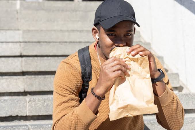 Chat With Girls Online: Years Later, He Finally Found the Feeling He Had Lost